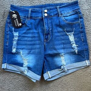 Women’s Jeans Denim Fashion Shorts. Size 18. JS HUNGSON.